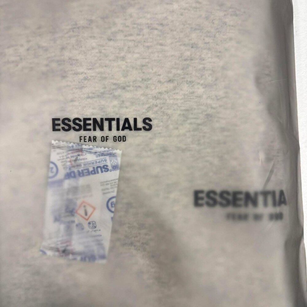 Fear of God Essentials Light Oatmeal Hoodie BNWT 100% Authentic Unisex ✅ - Picture 5 of 5